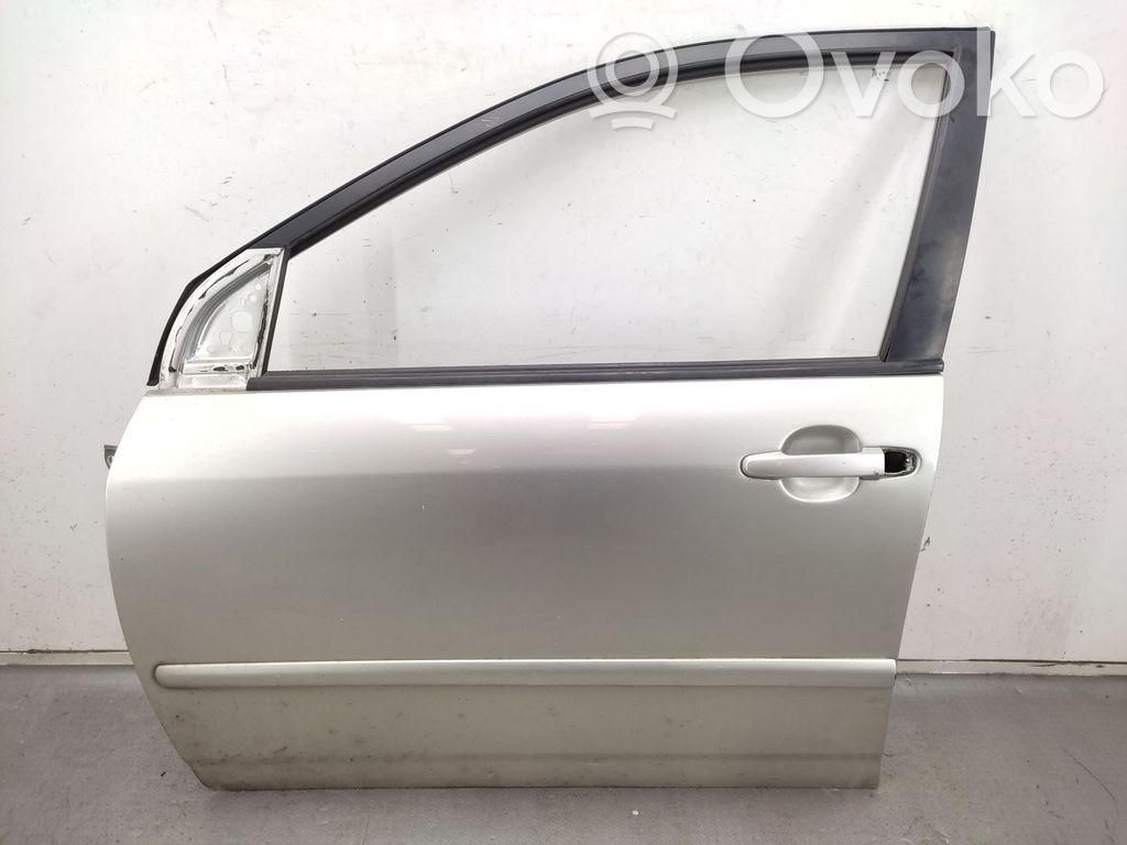 Puerta delantera   5066967AA