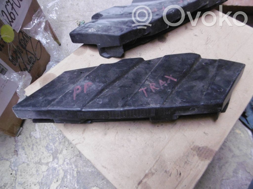Chevrolet Trax Front bumper mounting bracket 
