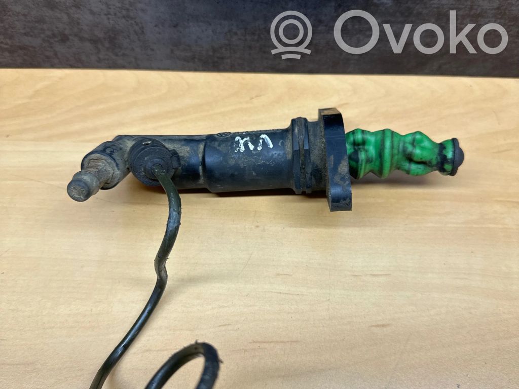 Volkswagen Golf IV Główny cylinder sprzęgła 