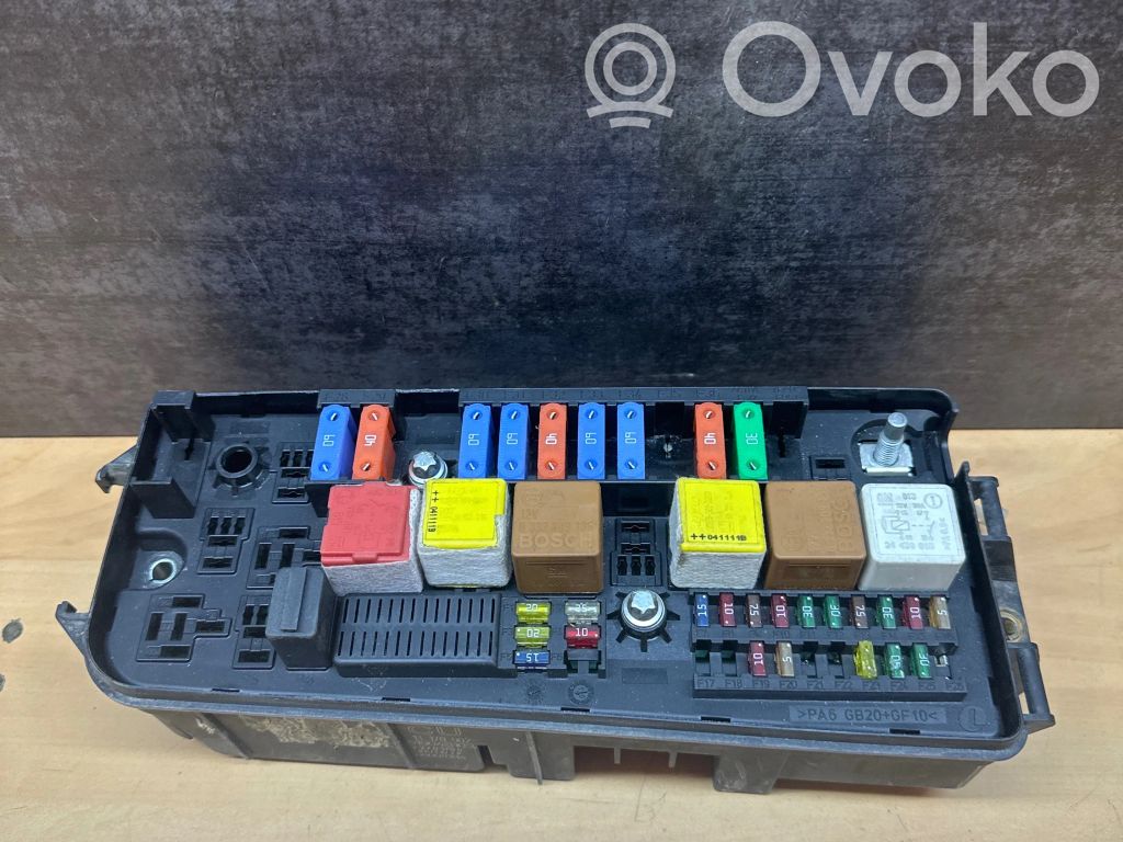 Opel Vectra C Fuse module 