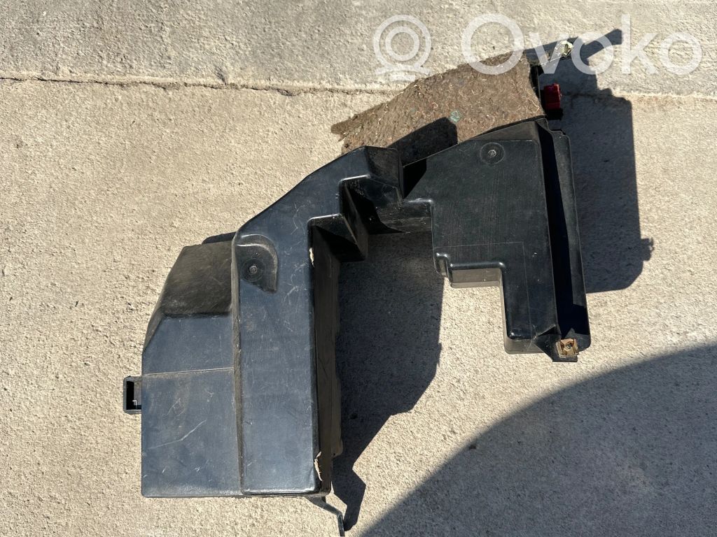 Audi A4 S4 B5 8D Altavoz subwoofer 