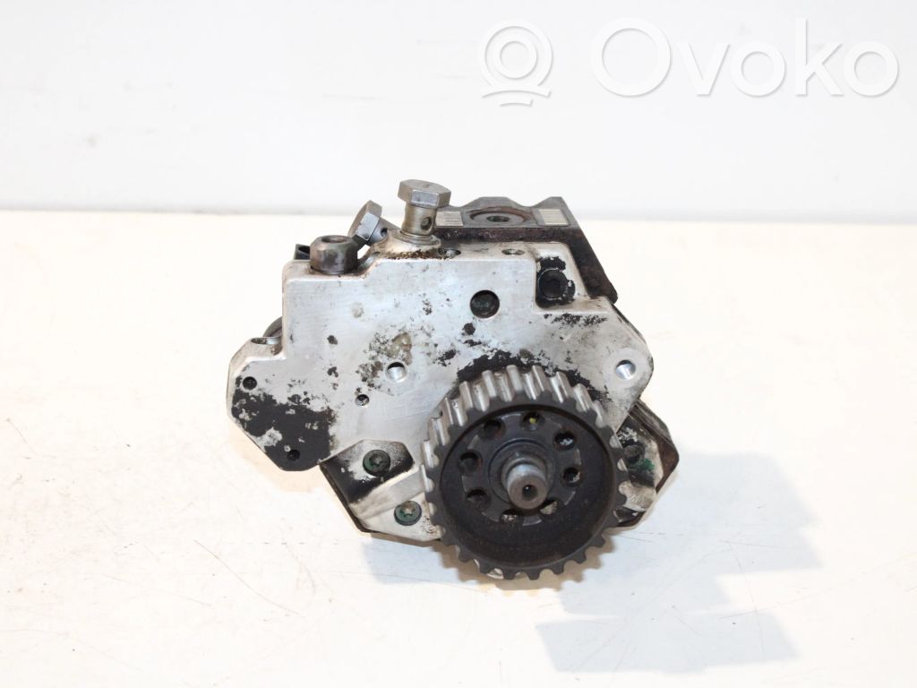 Audi A4 S4 B7 8E 8H Pompa wtryskowa wysokiego ciśnienia 