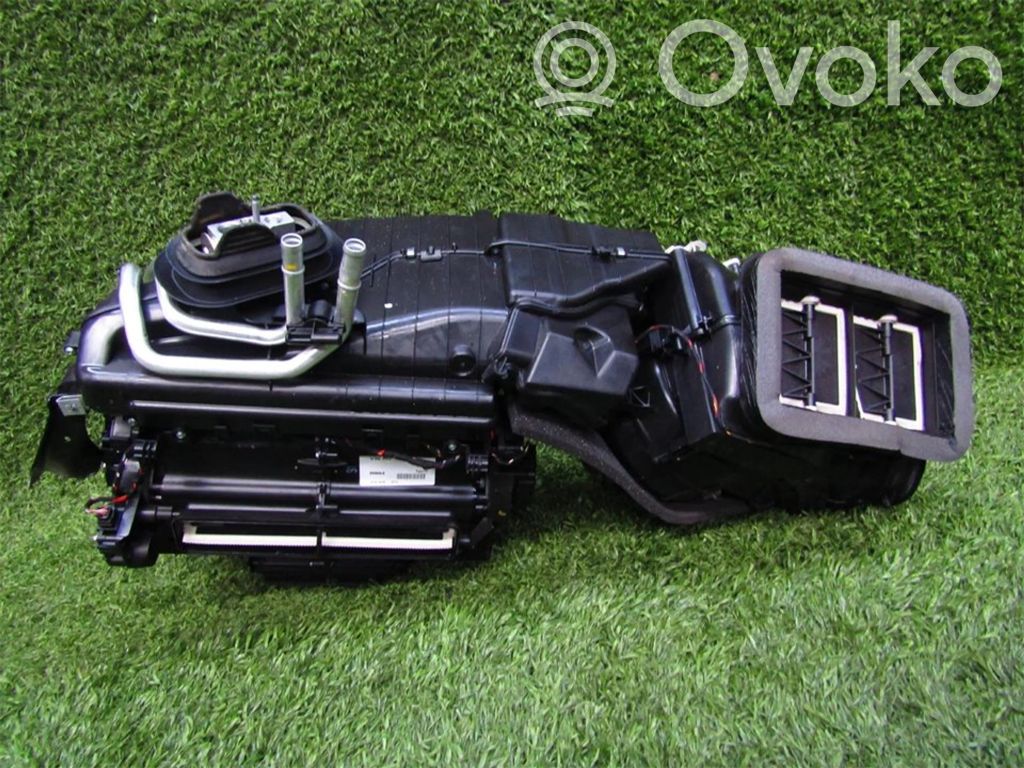 Moteur   4M1820005