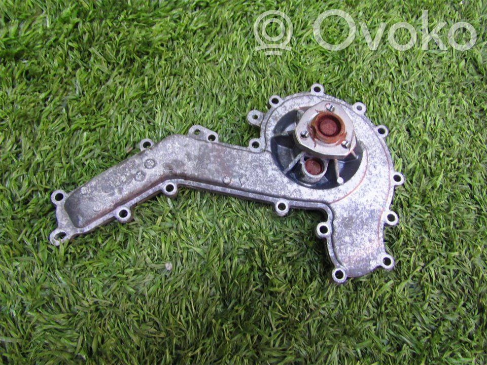 Audi Q7 4M Pompe de circulation d'eau 