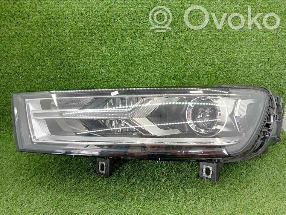 Audi Q7 4M Headlight/headlamp 