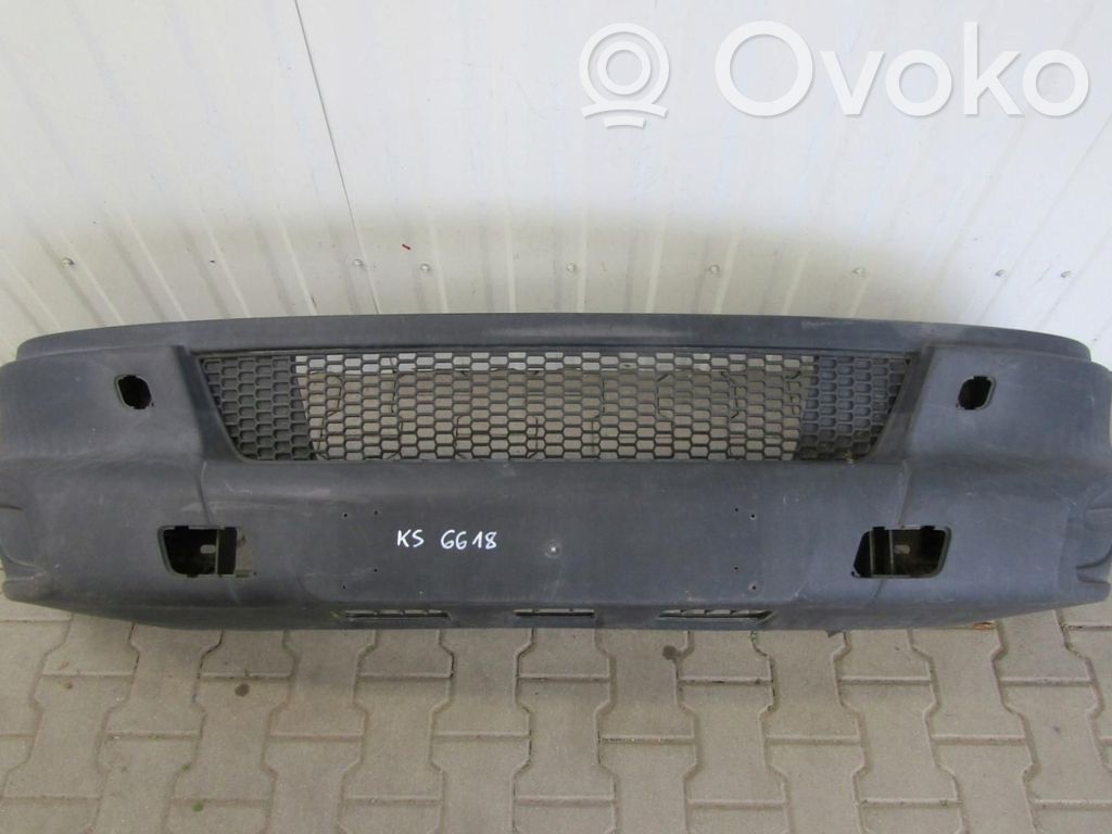 Iveco Daily 3rd gen Parachoques delantero 