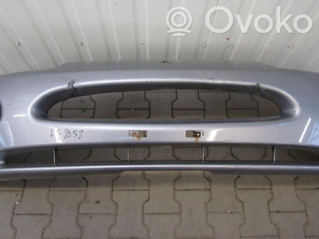 Mitsubishi FTO Paraurti anteriore 
