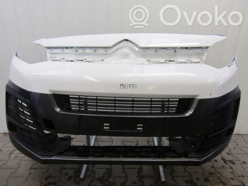 Citroen C3 Priekšējais bamperis 