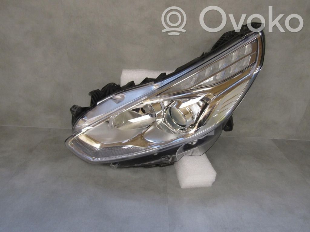 Headlight/headlamp   EM2B13W030