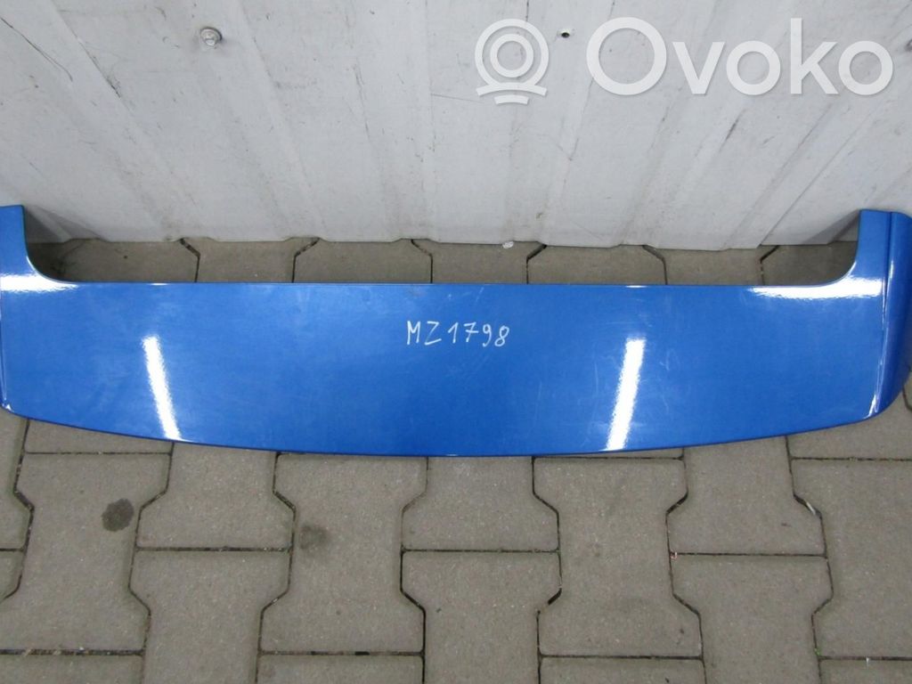 KIA Stonic Becquet de coffre 