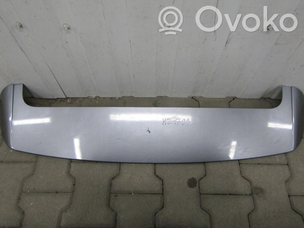 KIA Stonic Becquet de coffre 