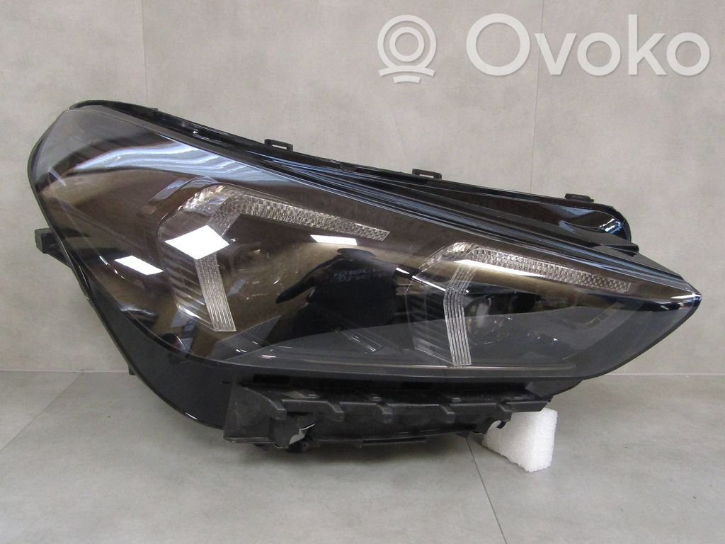 BMW X1 U11 Scheinwerfer 