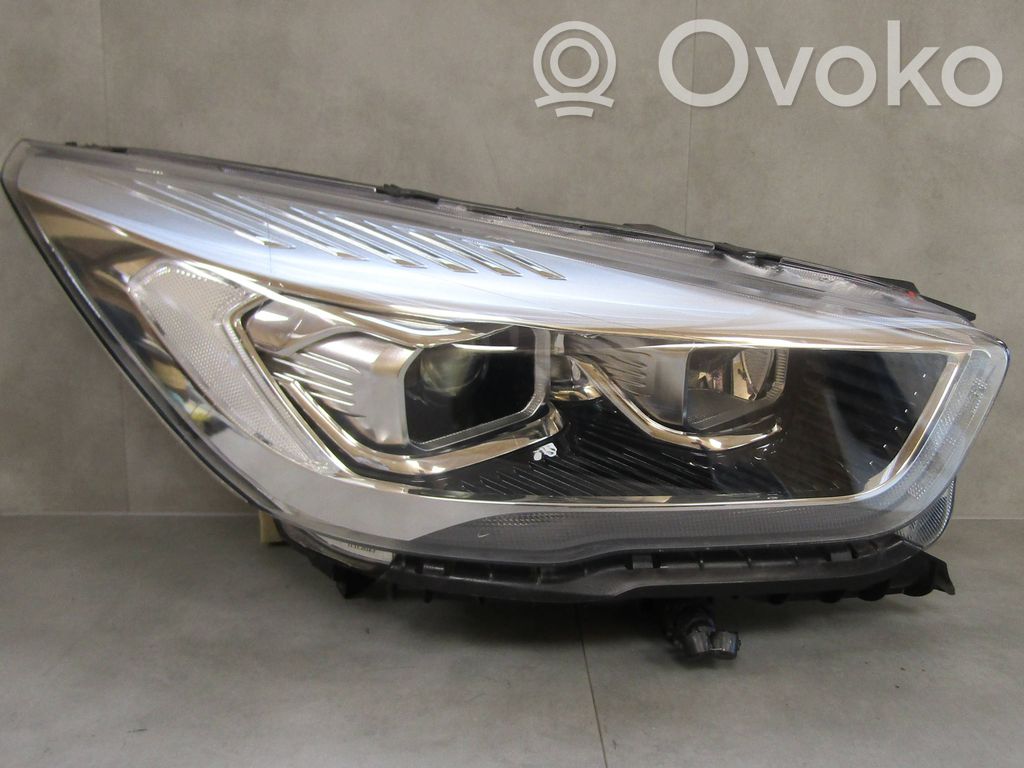 Ford Kuga II Headlight/headlamp 