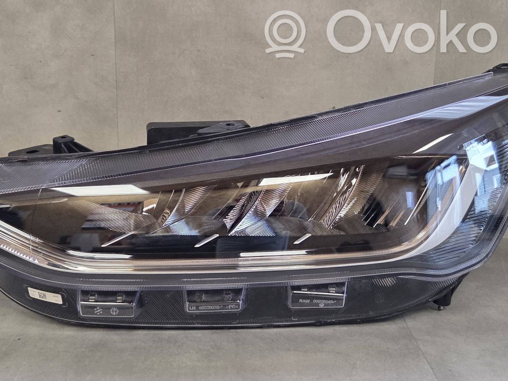Ford Focus Headlight/headlamp 