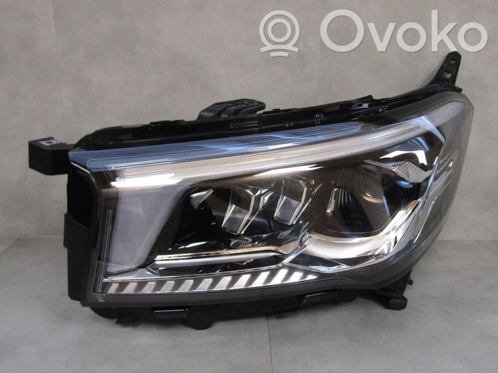 Maxus e-Deliver 3 Headlight/headlamp 