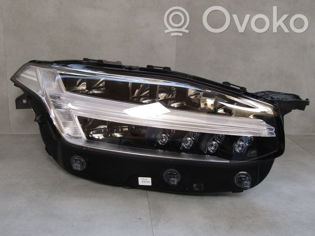 Volvo XC90 Scheinwerfer 