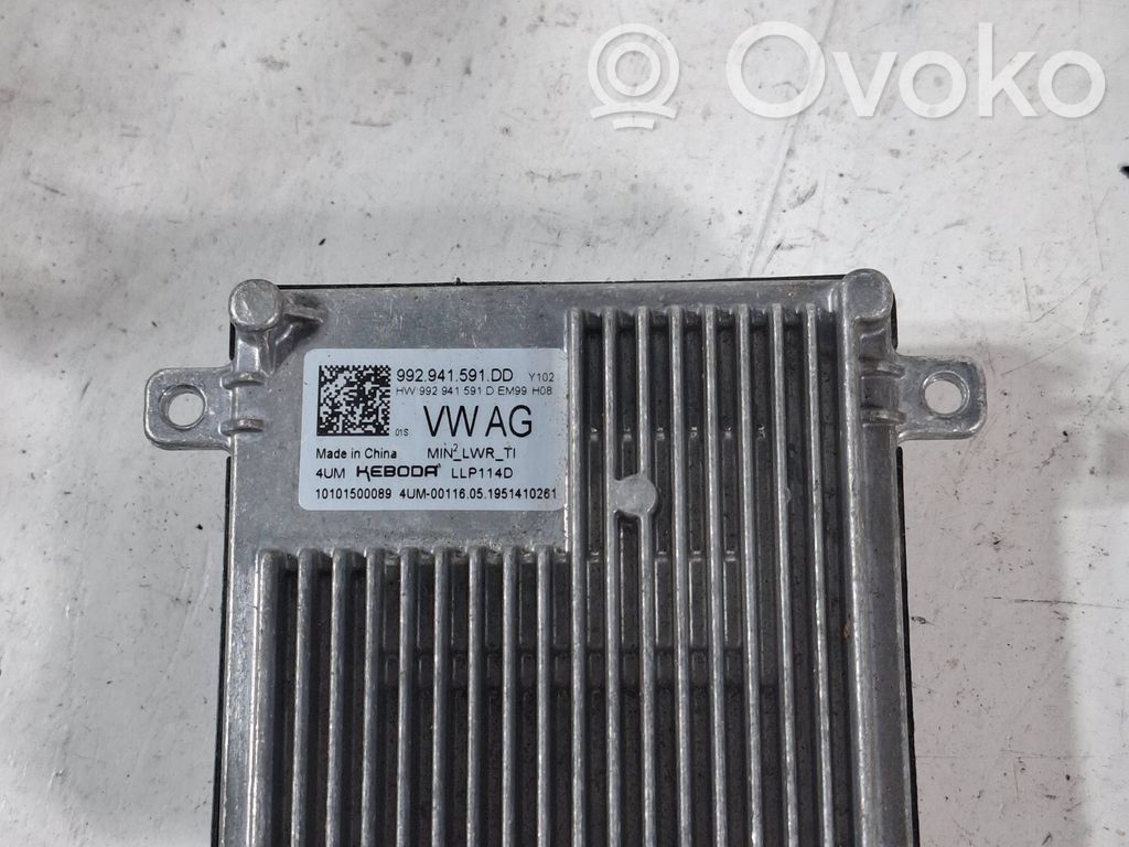 Volkswagen Golf VIII Moduł sterujący statecznikiem LED 