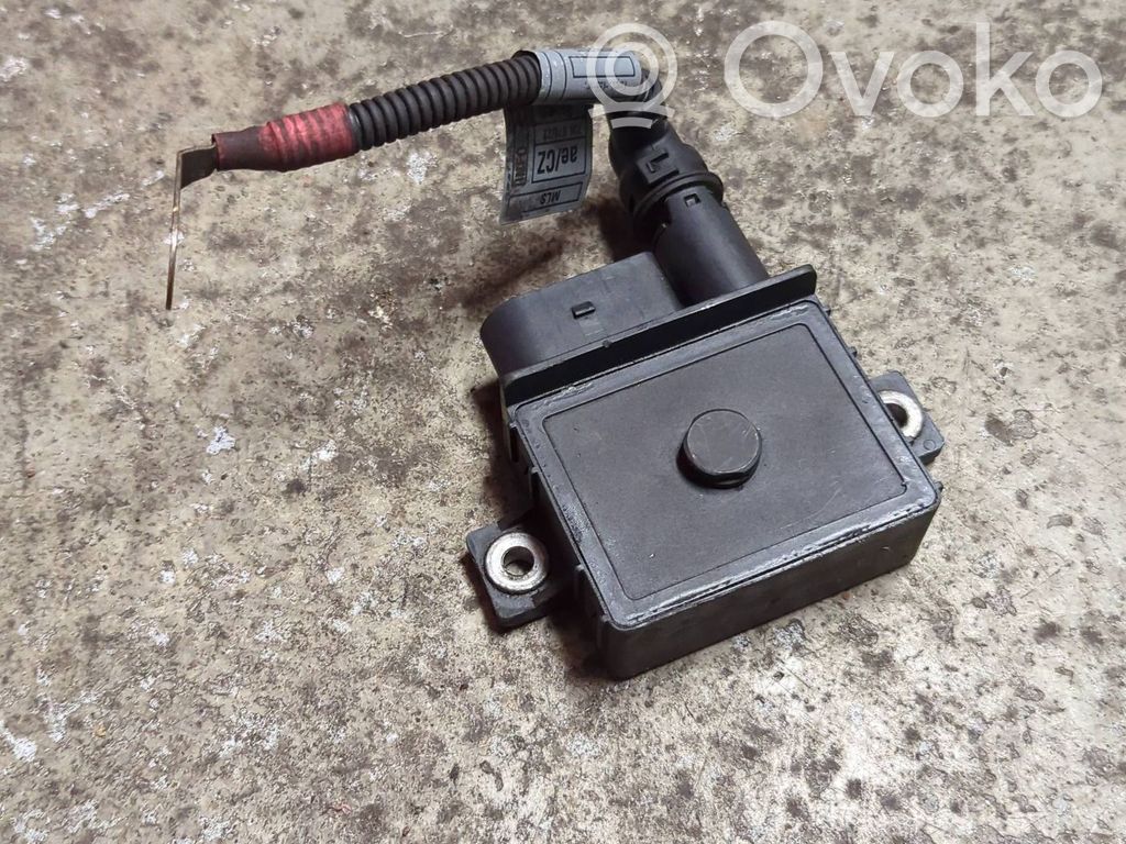 BMW 1 E81 E87 Glow plug pre-heat relay 