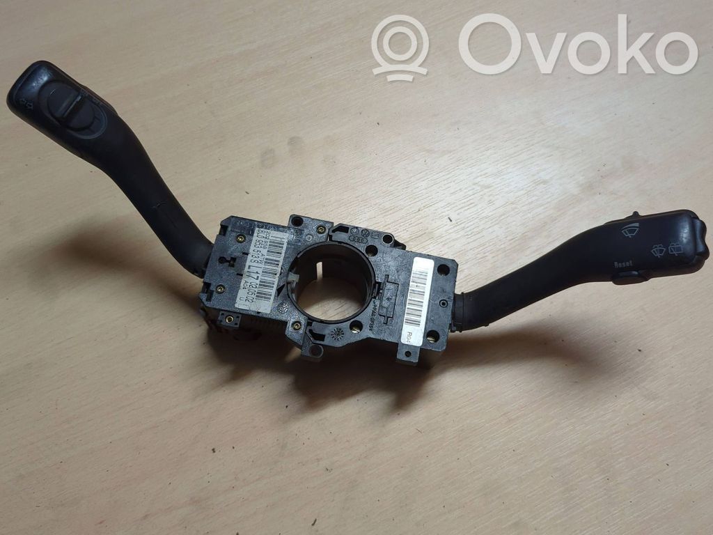 Volkswagen PASSAT B5.5 Wiper turn signal indicator stalk/switch 