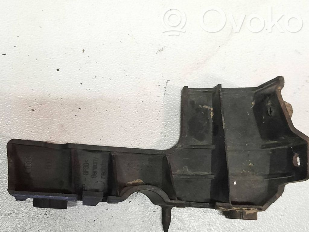 Audi A4 S4 B7 8E 8H Staffa di rinforzo montaggio del paraurti anteriore 