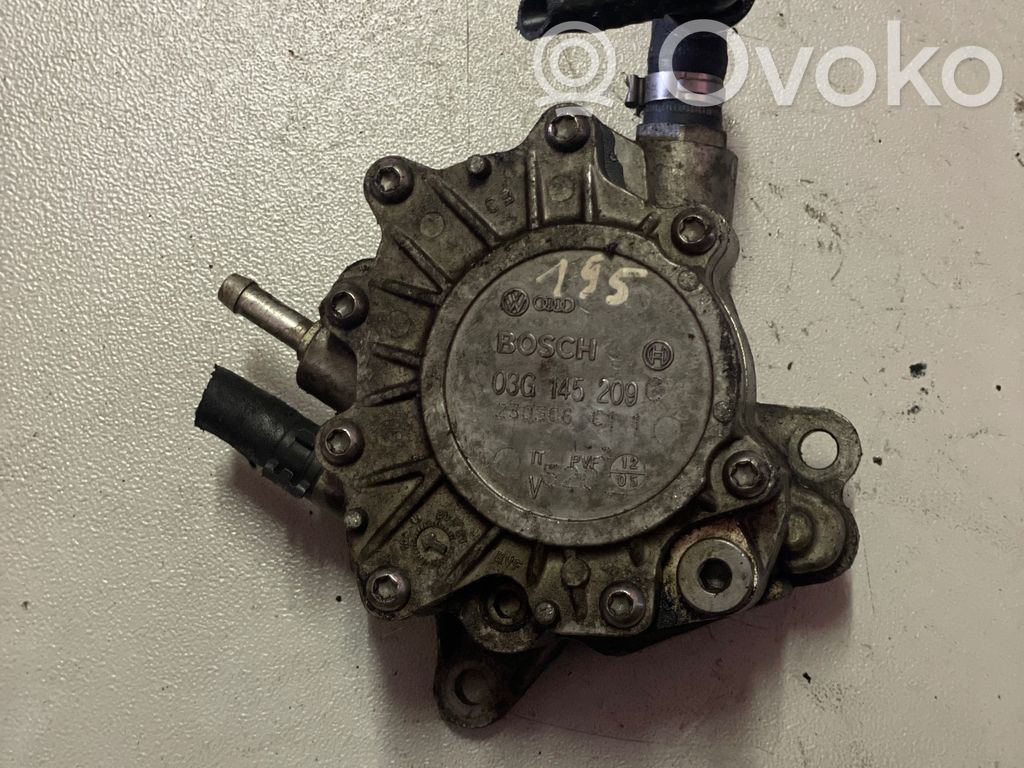 Audi A3 S3 8P Pompa podciśnienia / Vacum 