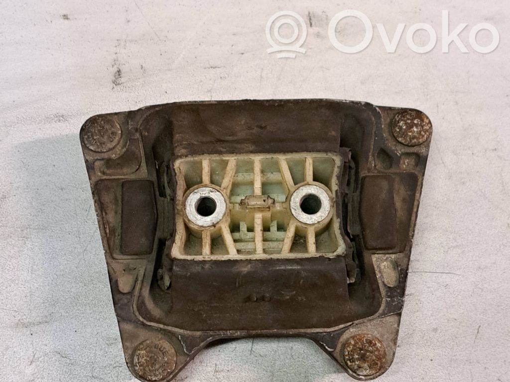 Audi A6 S6 C6 4F Pārnesumkārbas spilvens 