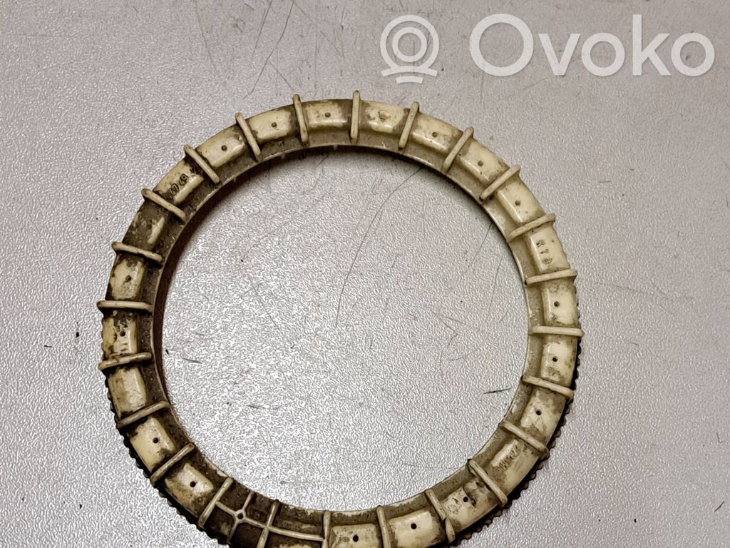 Audi A6 S6 C6 4F Anello/dado di bloccaggio della vite della pompa del carburante nel serbatoio 