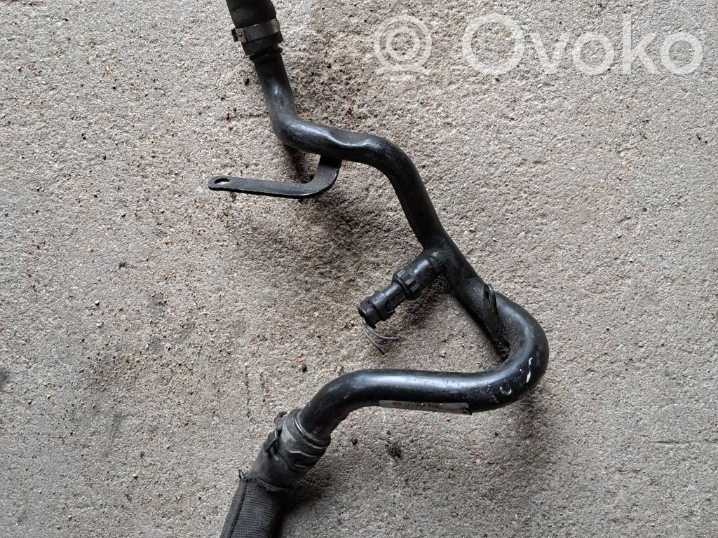 Audi A4 S4 B8 8K Engine coolant pipe/hose 