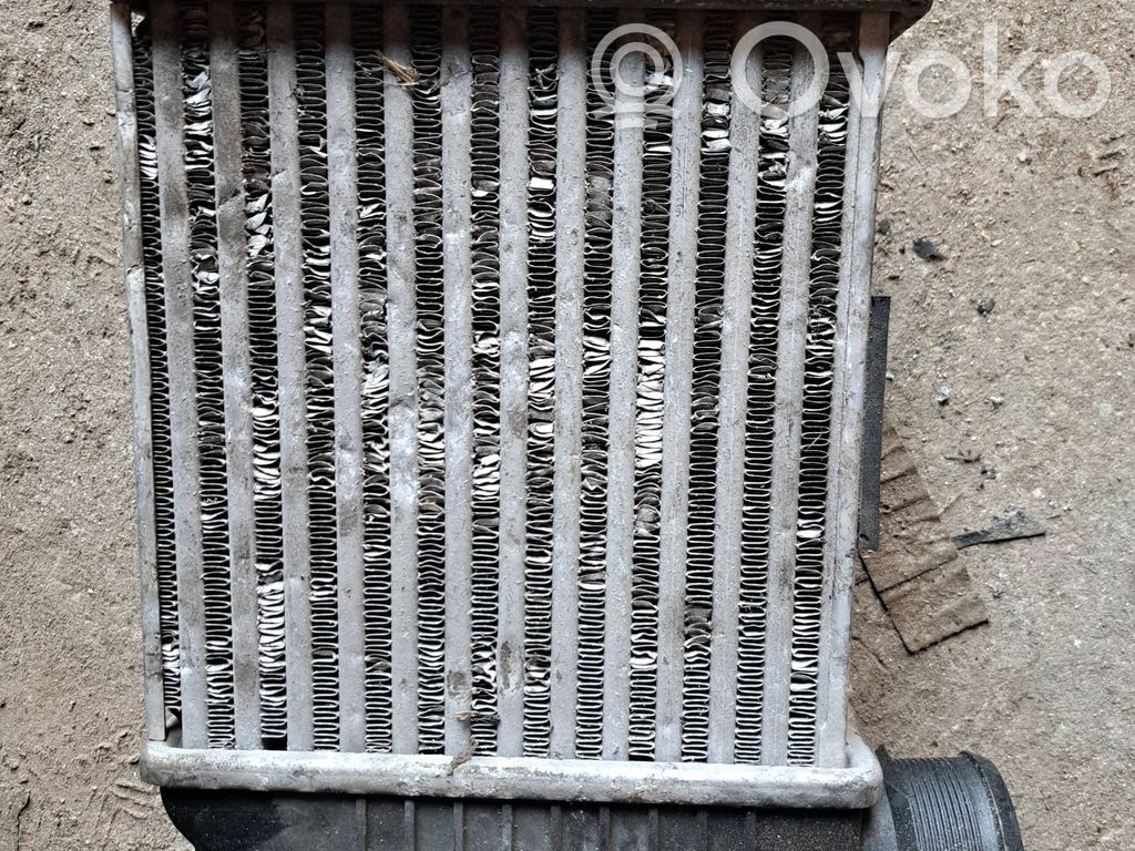 Audi A6 S6 C6 4F Chłodnica powietrza doładowującego / Intercooler 