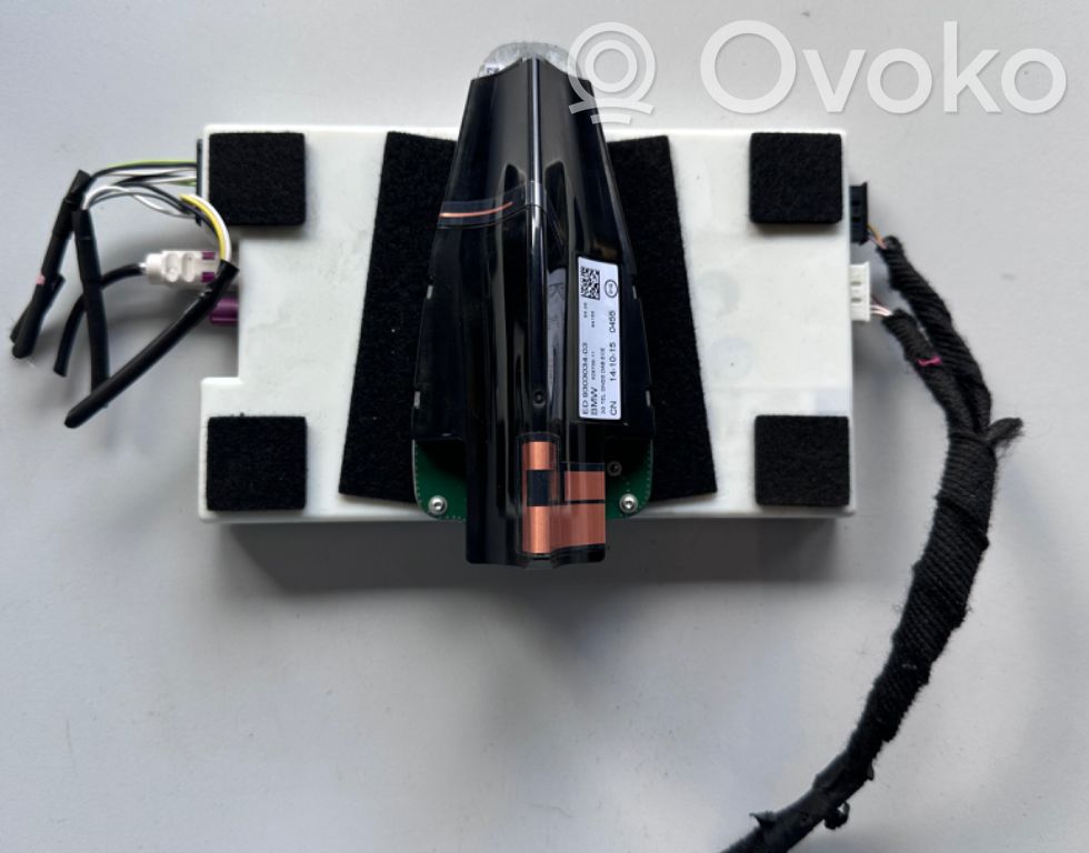 BMW 4 F36 Gran coupe Antenos stiprintuvas 