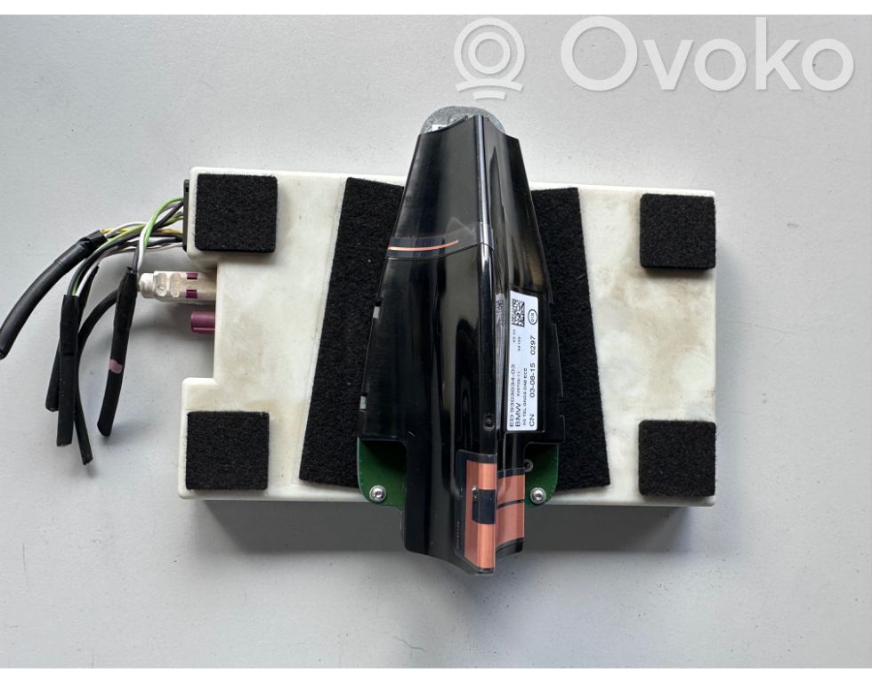 BMW 4 F36 Gran coupe Antenos stiprintuvas 