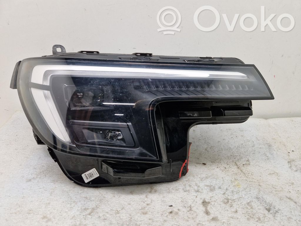 Ford Explorer VI Headlight/headlamp 
