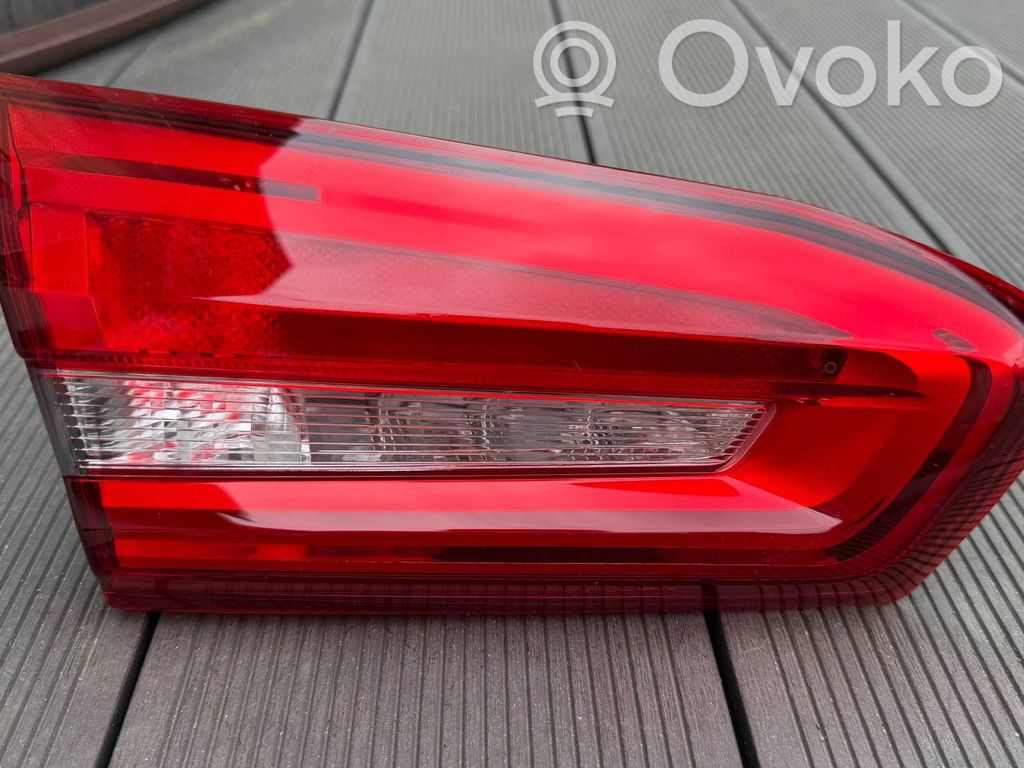 Ford Focus Aizmugurējais lukturis virsbūvē 