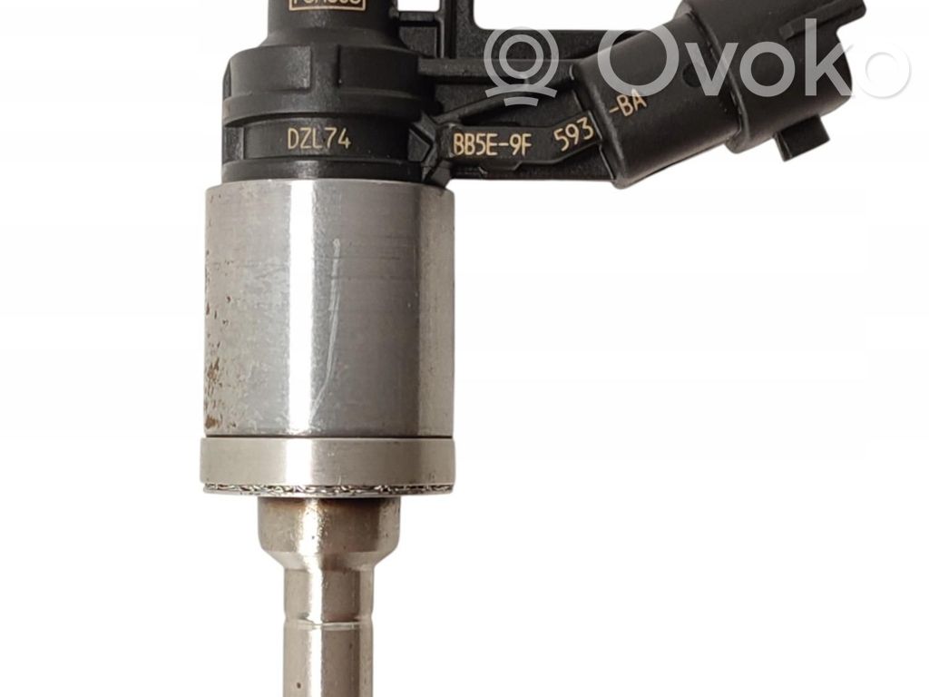 Ford Mondeo Mk III Fuel injector 