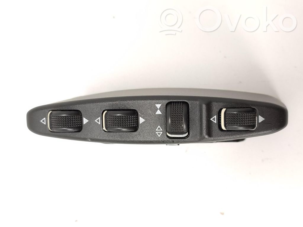 Mercedes-Benz E W212 Seat control switch 