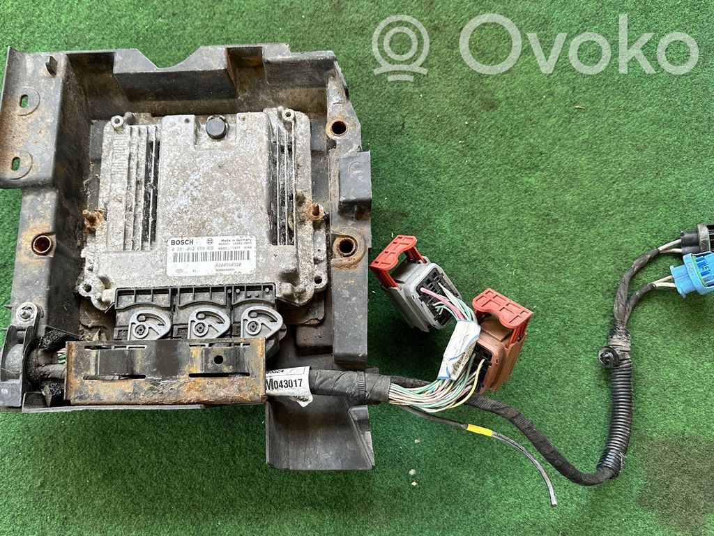 Renault Espace -  Grand espace IV Engine control unit/module 