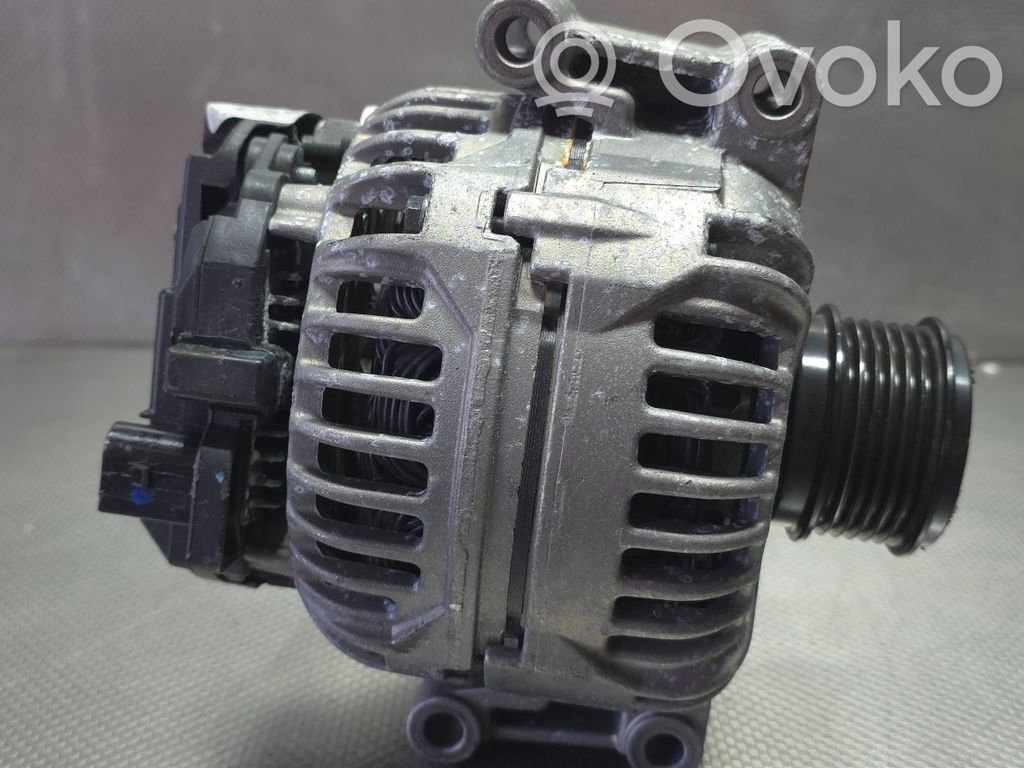 Audi A4 S4 B8 8K Ģenerators 