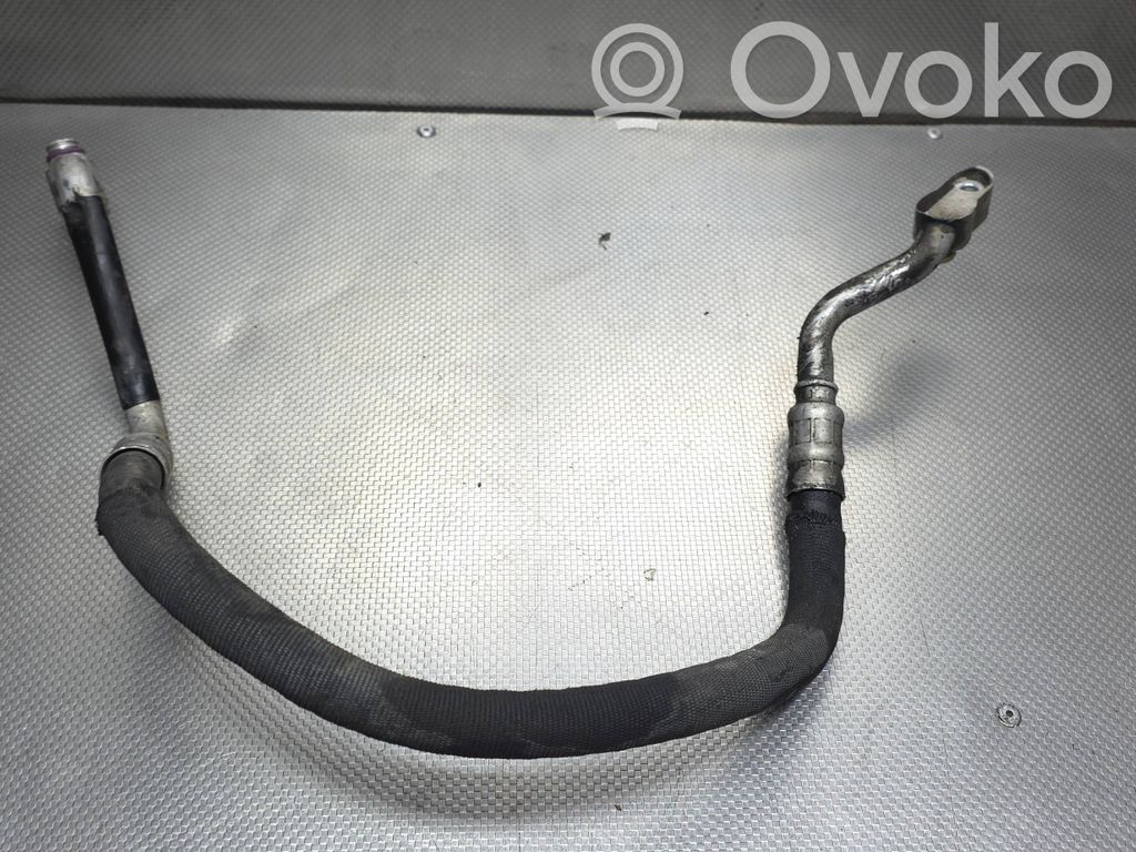 Ilmastointilaitteen putki (A/C)   8K0260701S