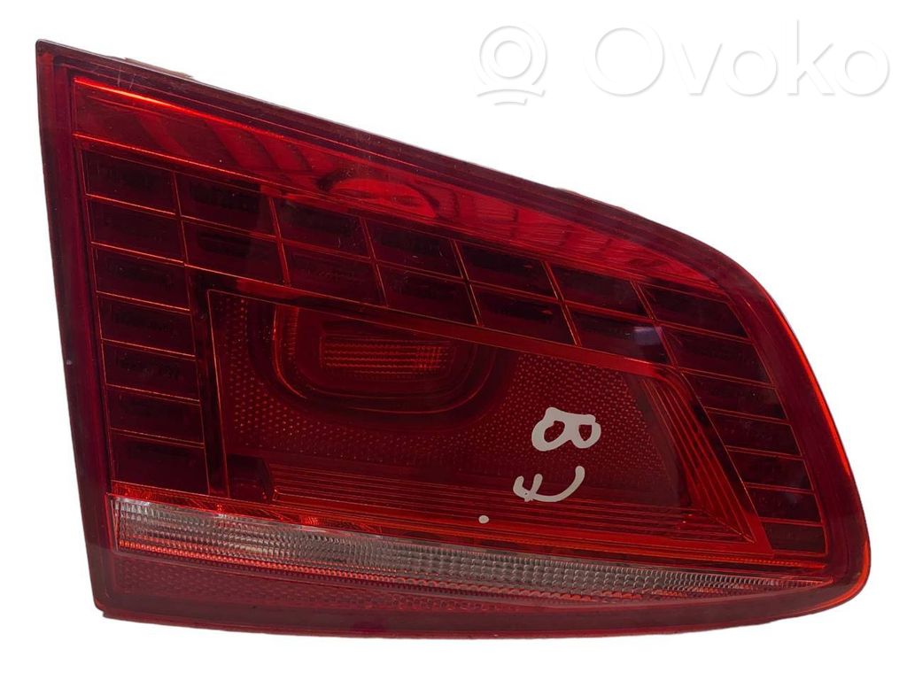 Volkswagen PASSAT B7 Lampy tylnej klapy bagażnika 