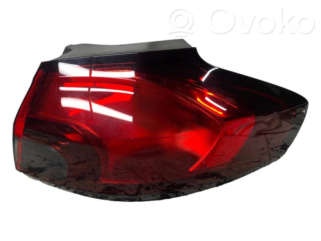 Opel Zafira C Lampă spate în caroserie 