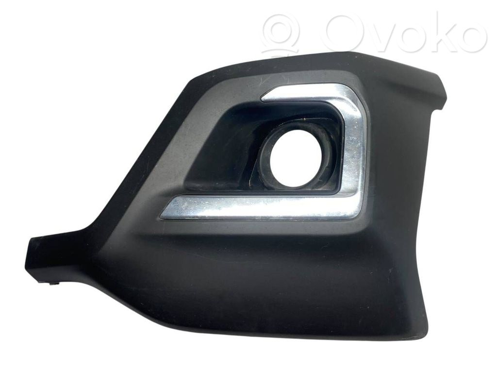 Subaru Outback (BT) Front fog light trim/grill 
