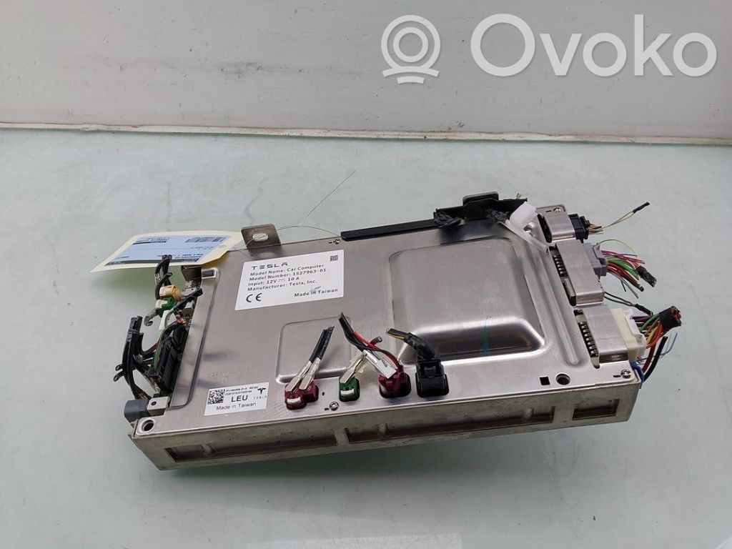 Tesla Model 3 Other control units/modules 