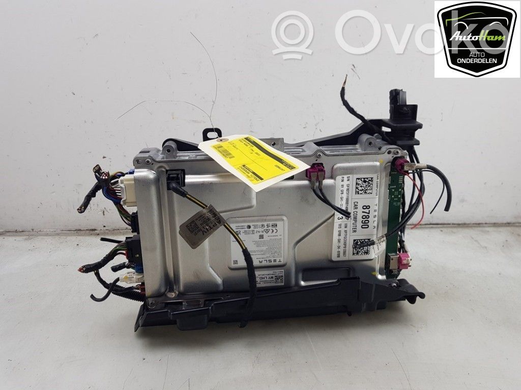 Tesla Model Y Other control units/modules 