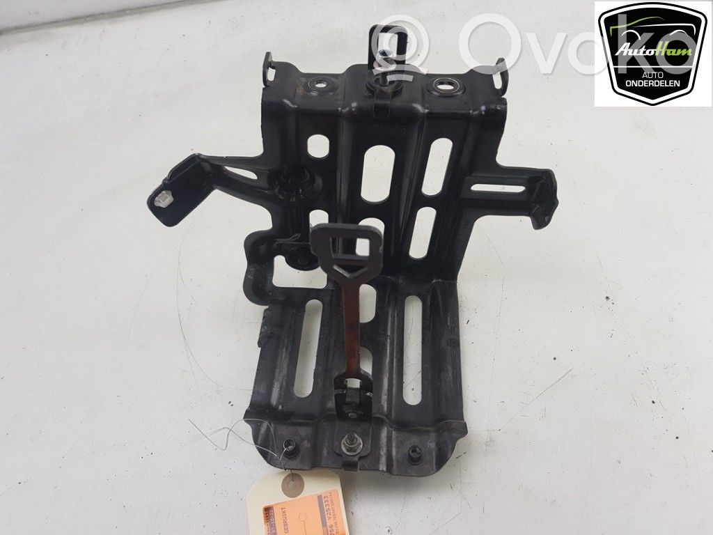 Tesla Model 3 Akkulaatikon alusta