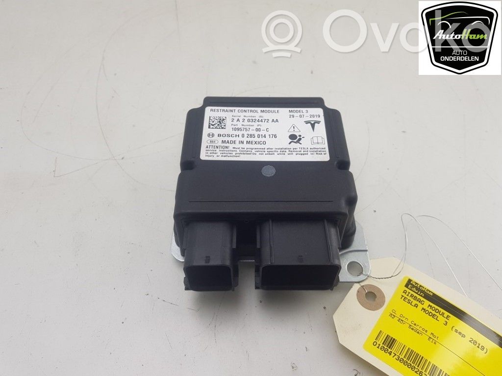 Tesla Model 3 Airbag control unit/module 