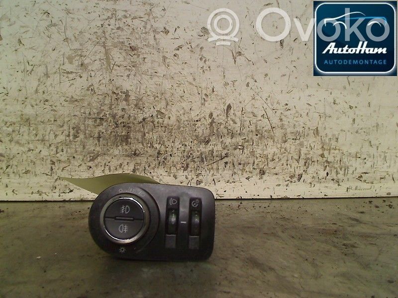 Light switch   13310331,13310283,13310283,13310331