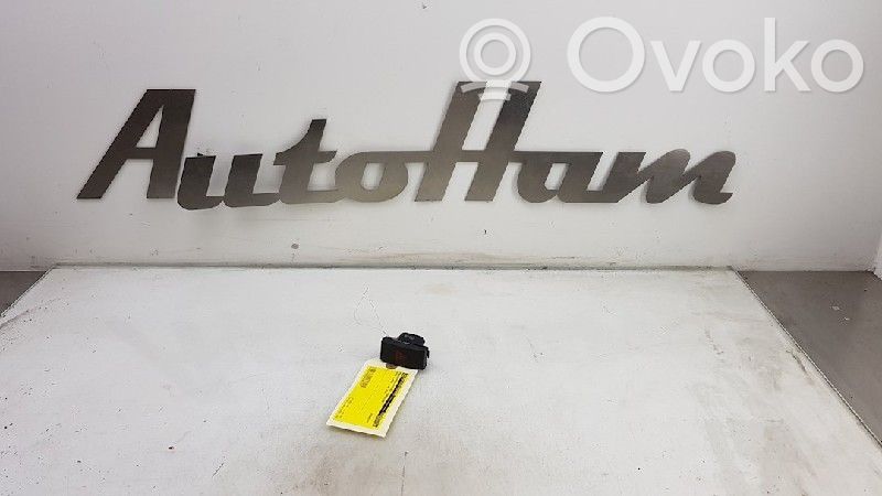 Botón interruptor de luz de peligro   1222988,3M5T13A350AB,13A350AB,1222988,13A350AB,3M5T13A350AB