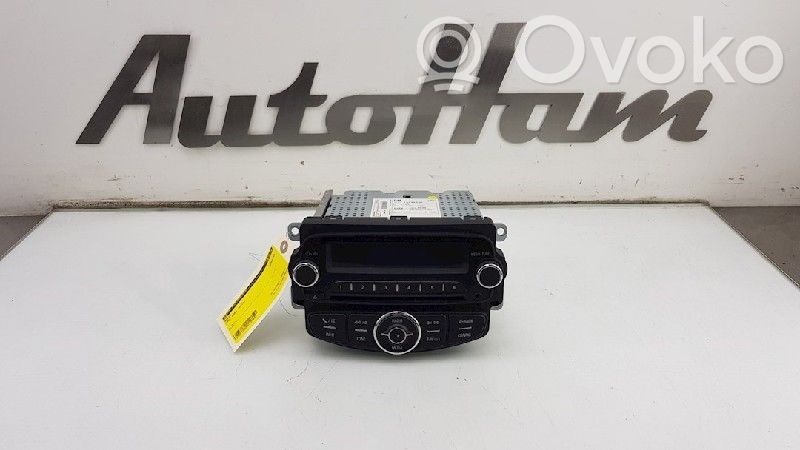 Opel Adam Panel / Radioodtwarzacz CD/DVD/GPS 
