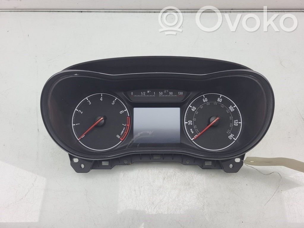 Opel Corsa E Speedometer (instrument cluster) 