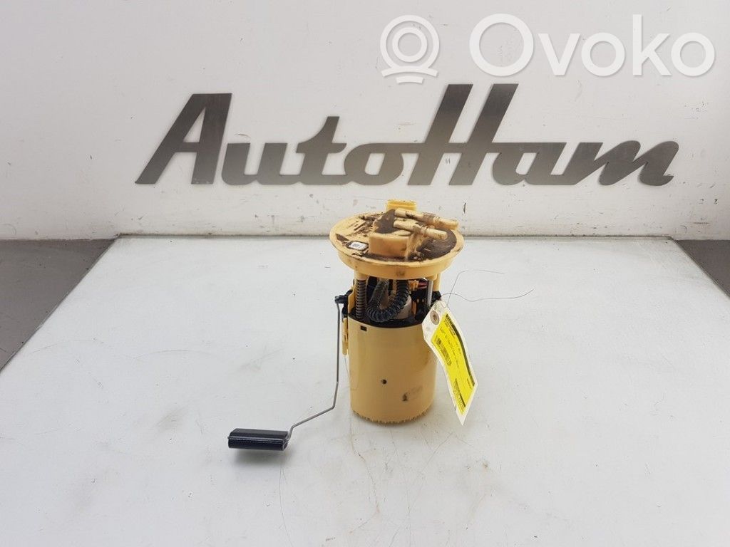 Ford Transit Courier Pompe à carburant 